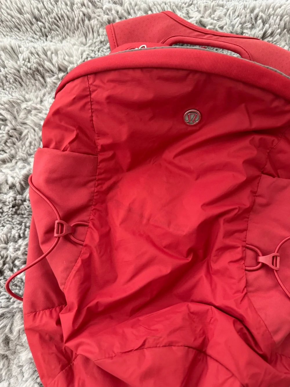 Lululemon Run All Day Backpack II (13L) Red. Running or workout bag